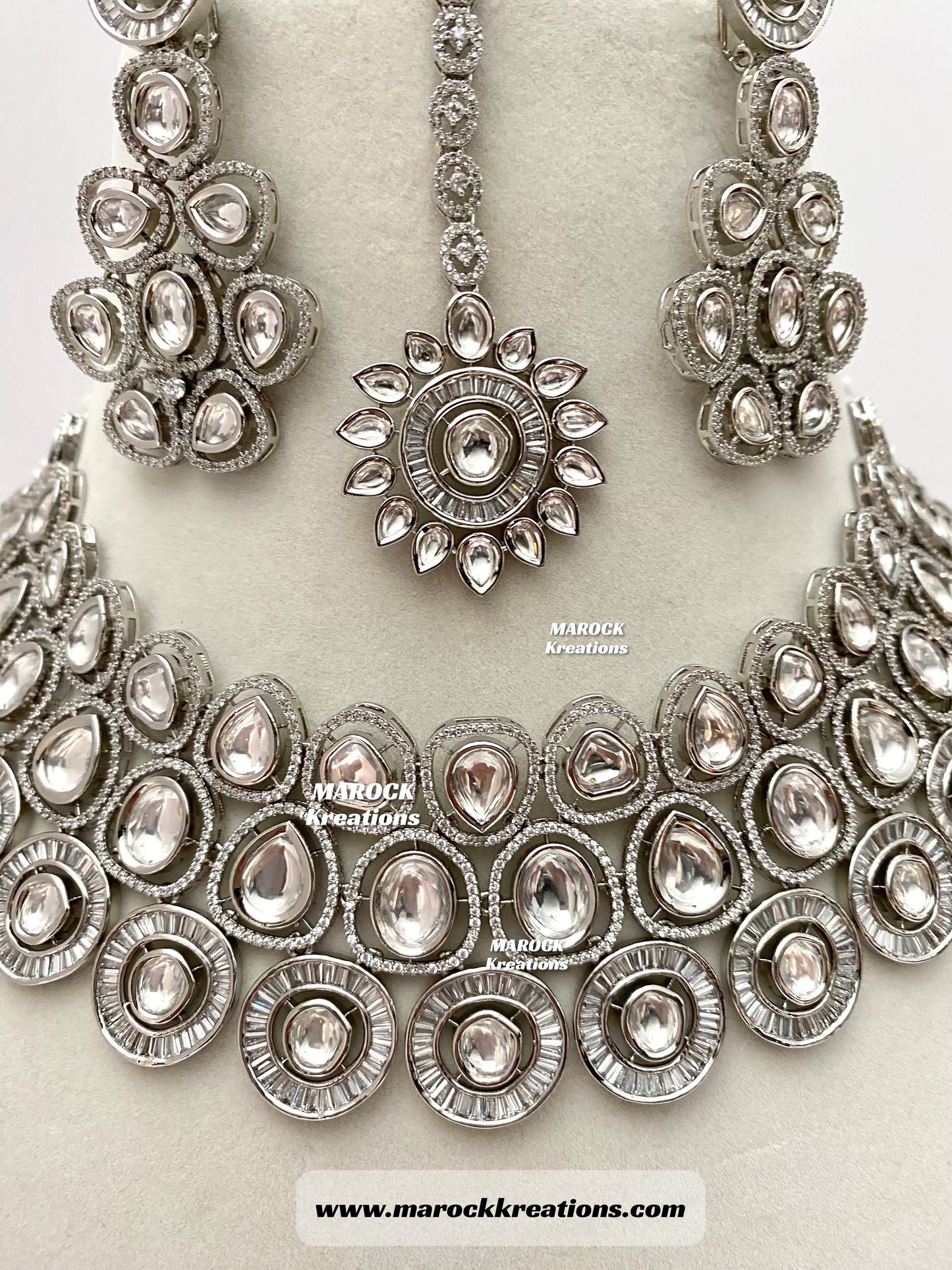 Tyani inspired Premium Quality Silver Real kundan Necklace set