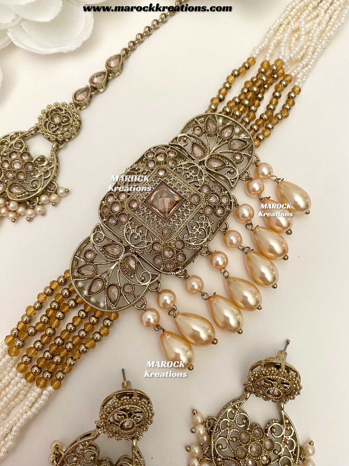 Naila Antique Gold Polki Choker set