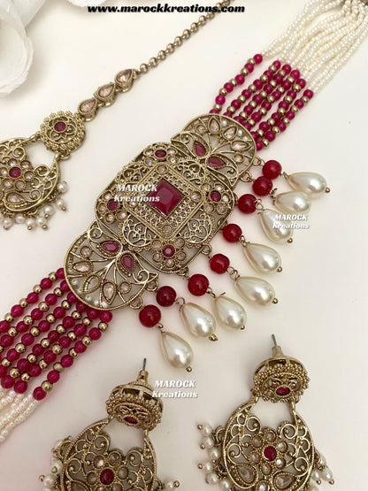 Naila Antique Gold Polki Choker set