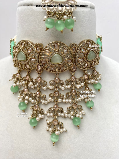 Amaira Antique Gold Polki choker set