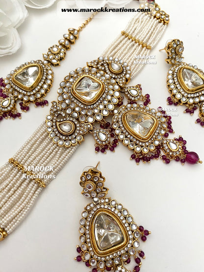 Aarzoo Kundan Statement Choker set