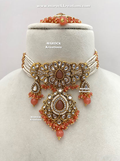 Mahima Premium Quality Kundan Choker set