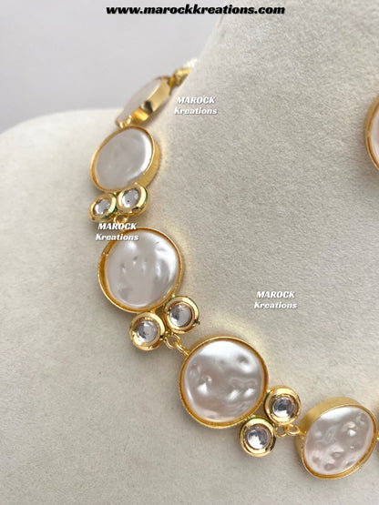 Wahida Mother of pearls Statement choker/Necklace set