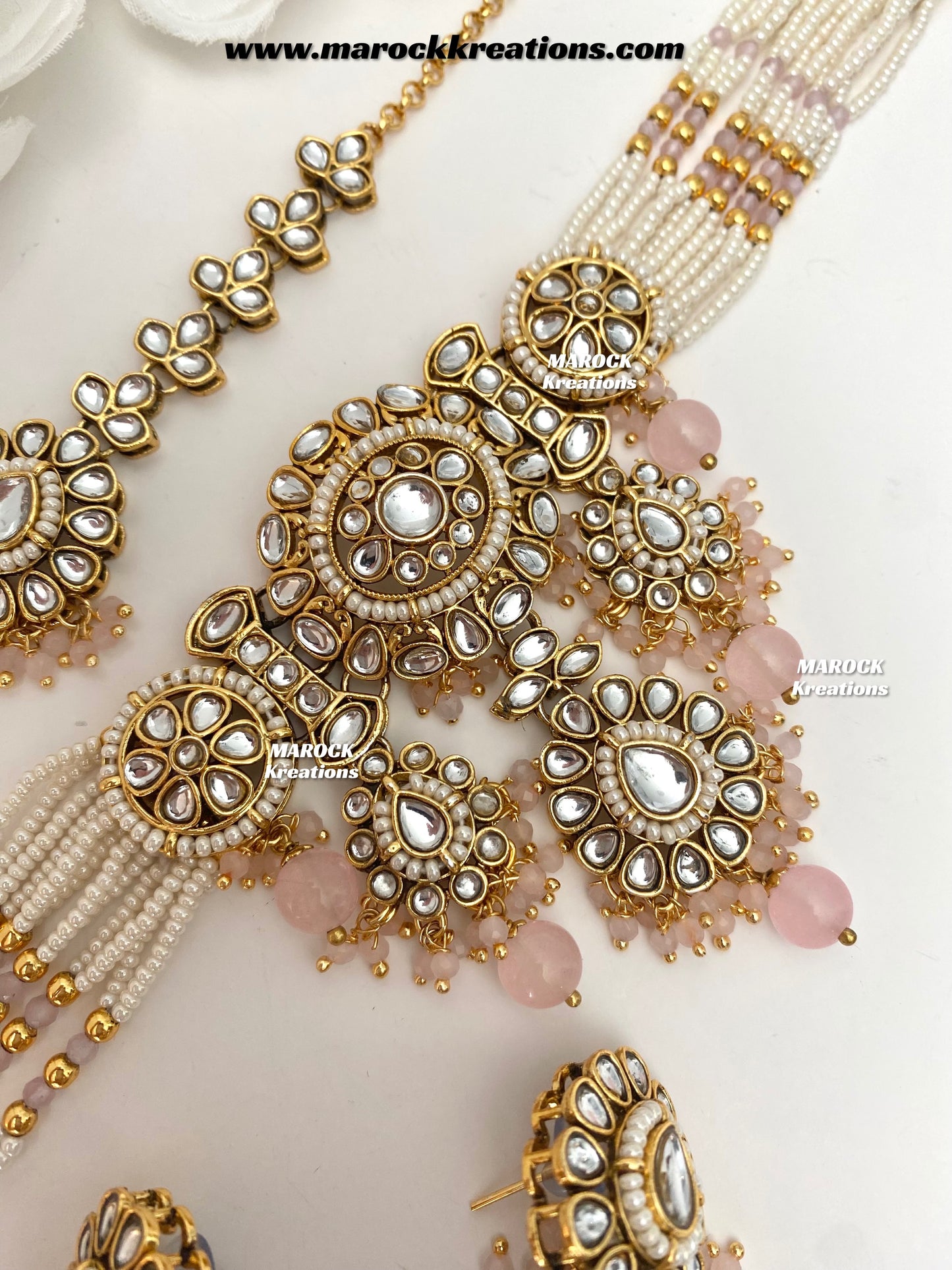 Shaneel Premium quality Kundan Choker set