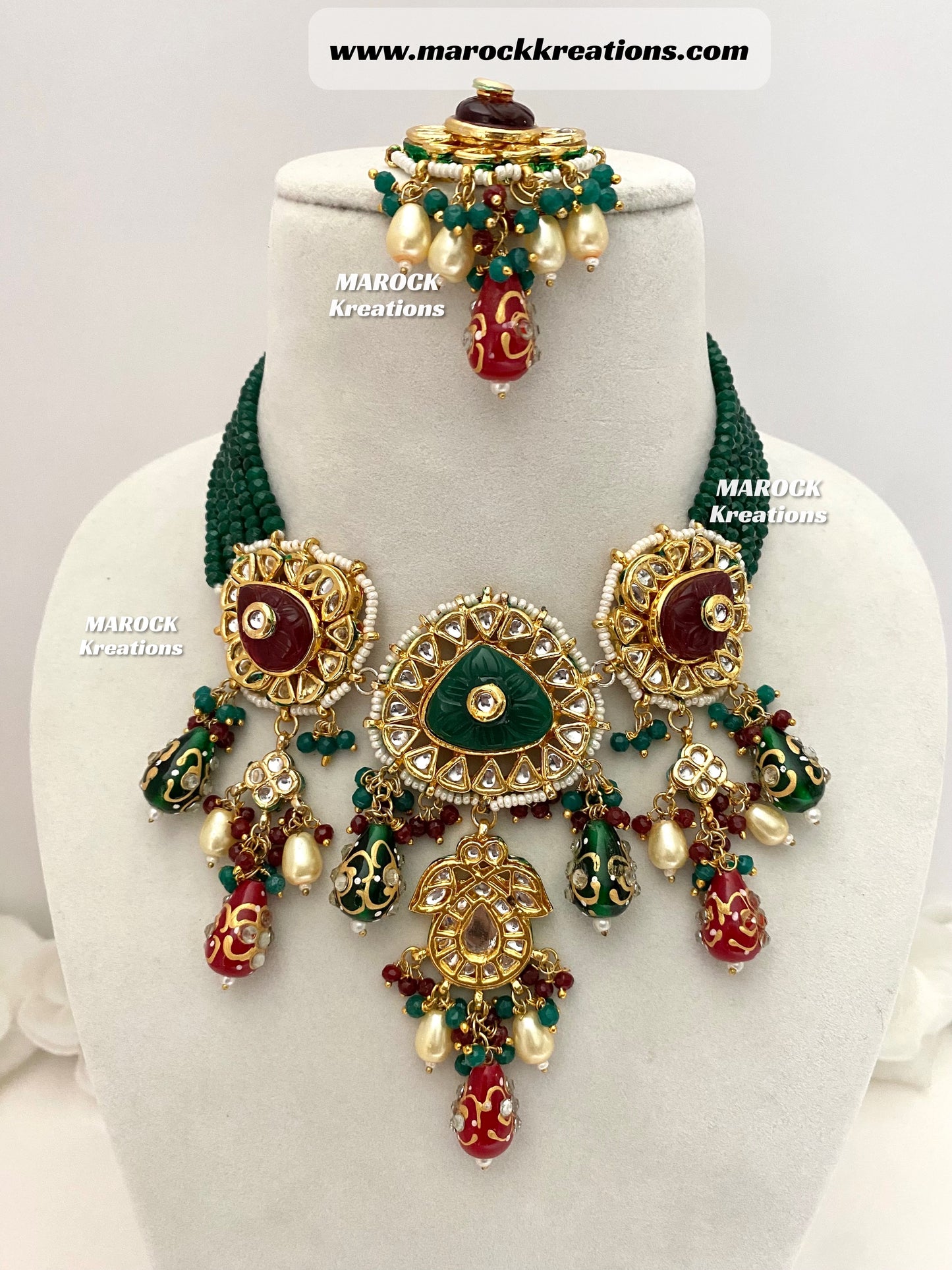 Raavi Premium Quality Thappa Kundan trendy choker/Necklace set