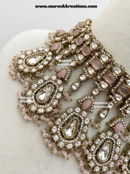 Sareena Kundan choker cum statement Necklace set