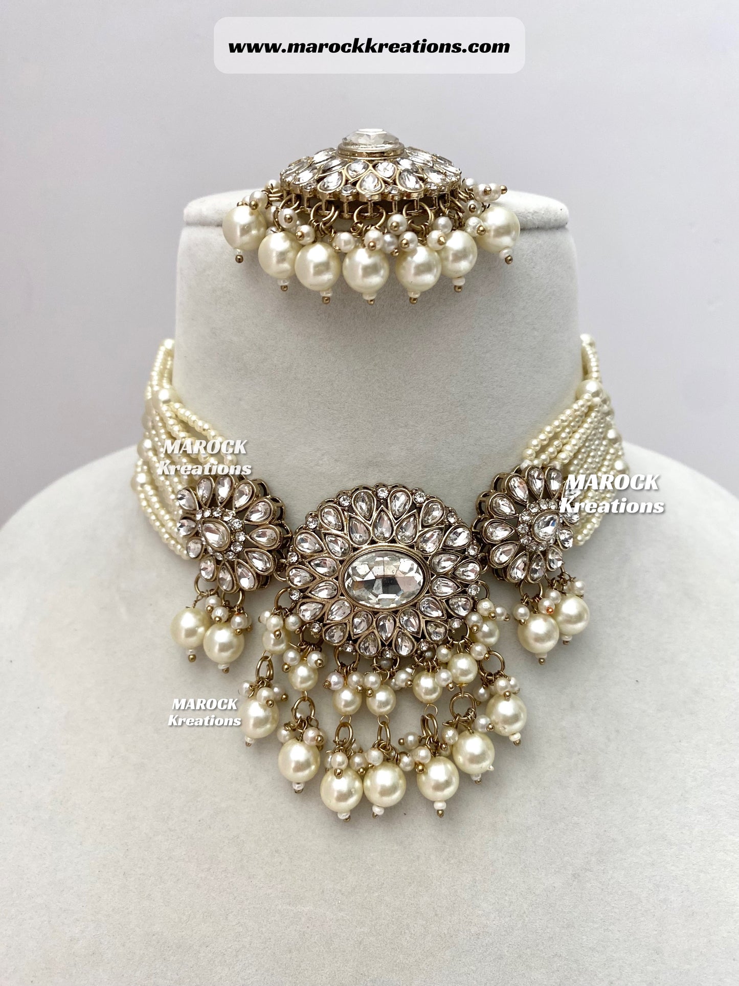 Kundan choker set