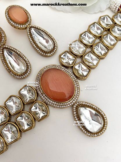 Luxna Premium Quality Kundan Statement Choker set