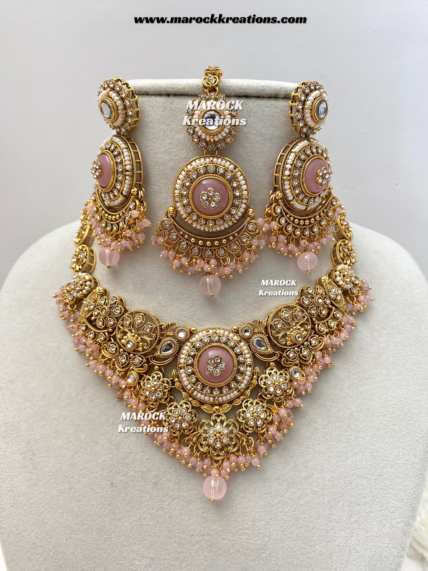 Kavitha Premium Quality Kundan Statement Necklace set