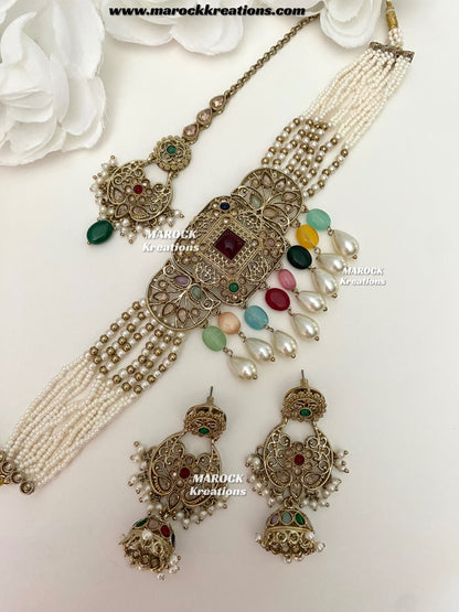 Naila Antique Gold Polki Choker set