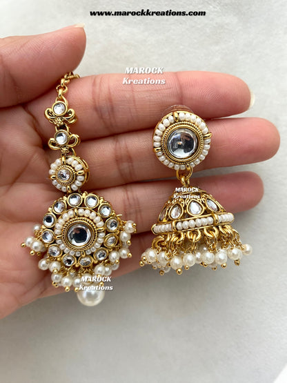 Akshi Premium Quality Kundan Single line Necklace set
