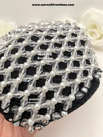 Pearls bun cover