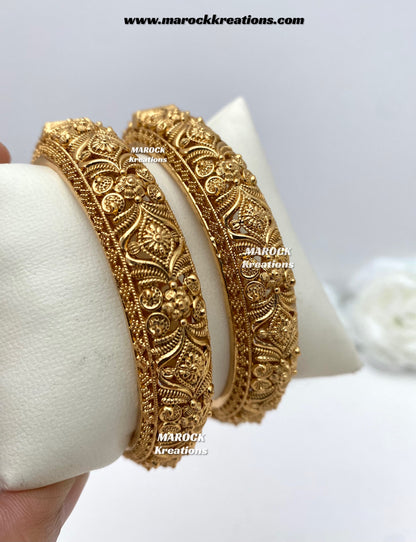 Sandhya Premium Quality Gold plated openable kade/Bangles/Kangan
