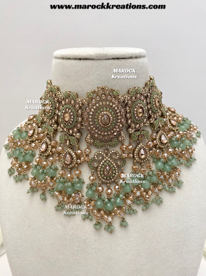 Nazmun Antique Gold Pakistani Polki  choker/necklace set with Passa