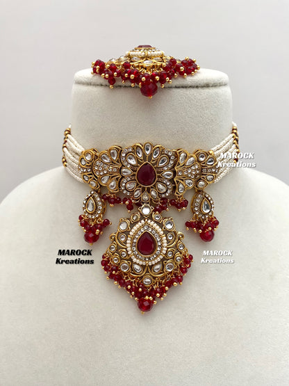 Mahima Premium Quality Kundan Choker set