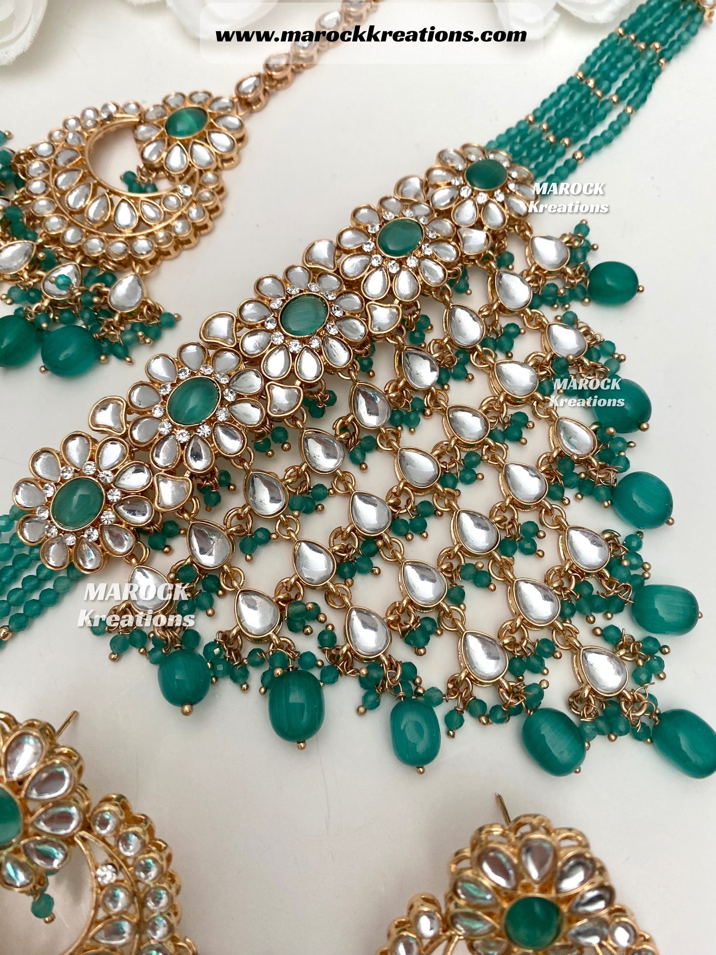 Yasmin premium quality Kundan Statement Choker set