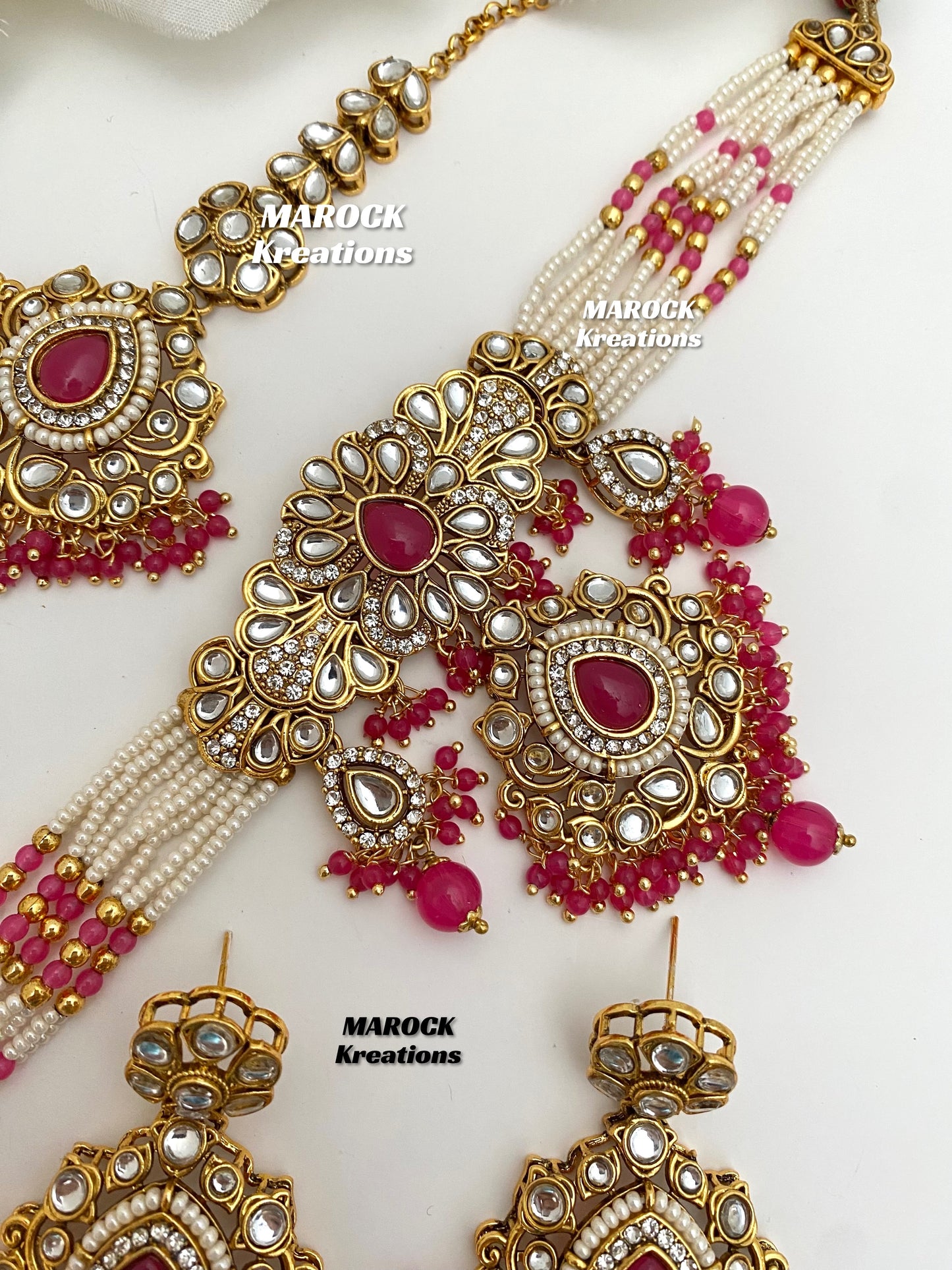 Mahima Premium Quality Kundan Choker set