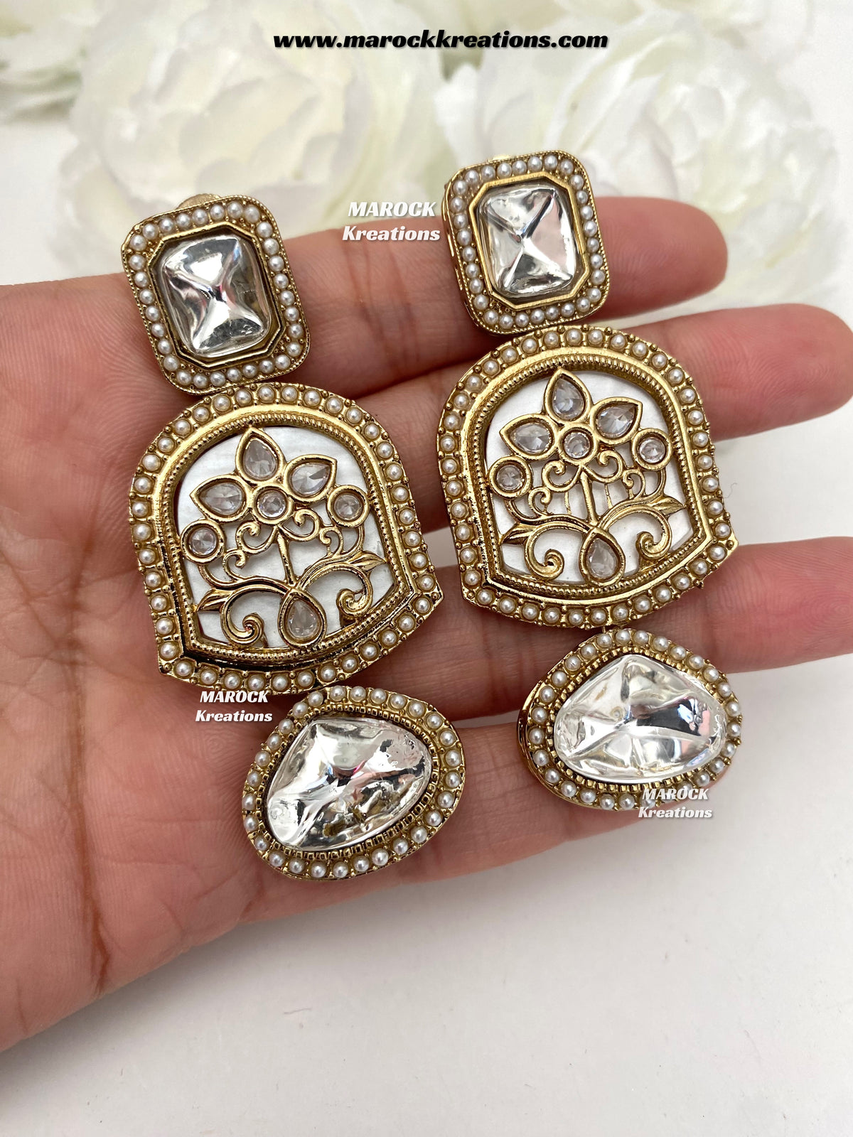 Anju Premium Quality Kundan statement choker set