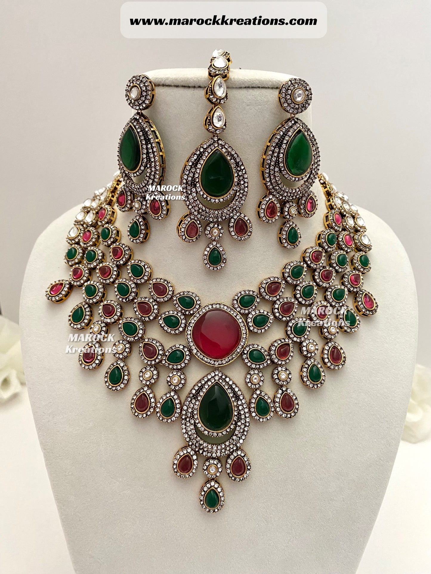 Sarah Bollywood style Victorian Monalisa Statement Necklace set