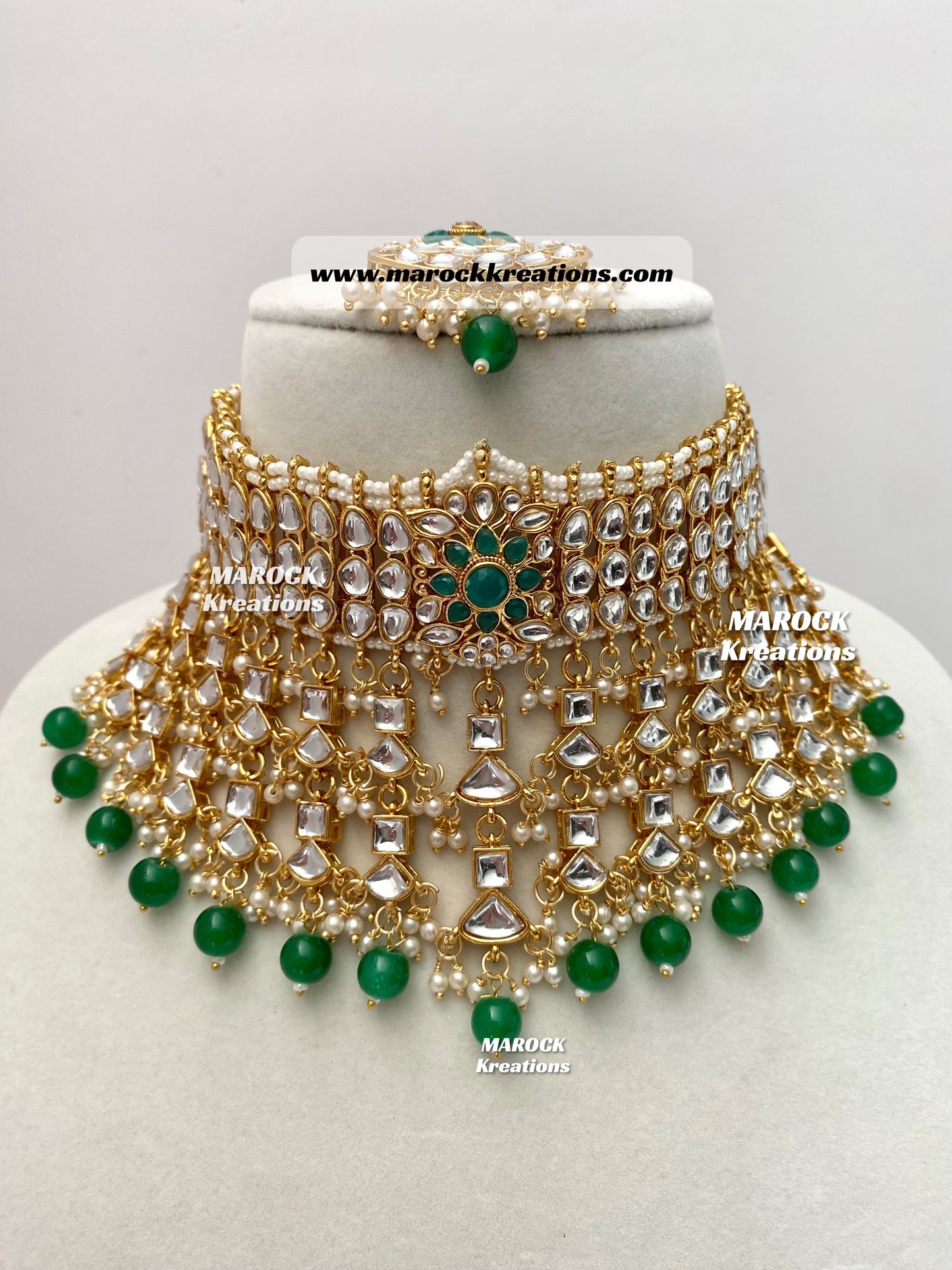 Statement Kundan Necklace set comes with Jhumki Earrings and Tikka