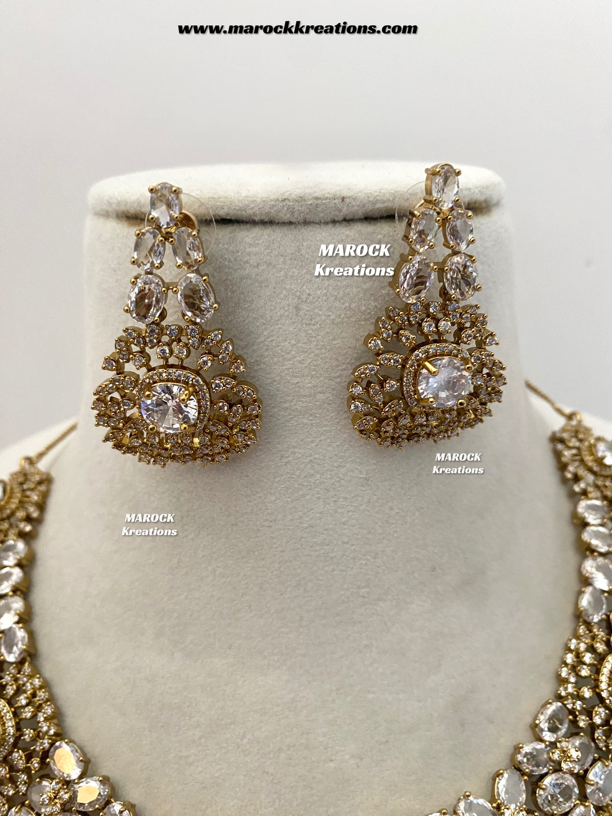 Donna Antique Gold American Diamond Statement Necklace set