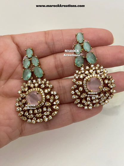Donna Antique Gold American Diamond Statement Necklace set