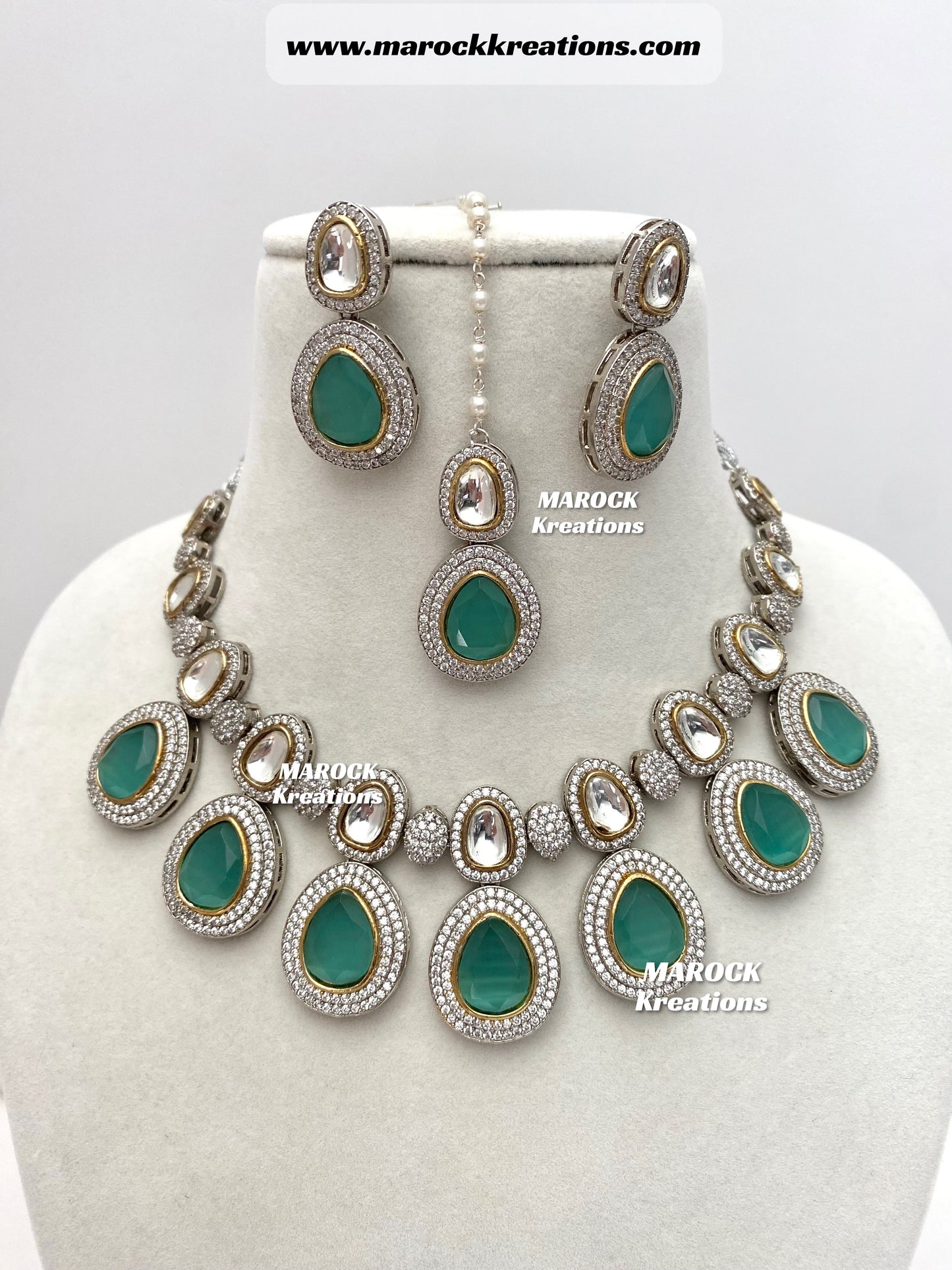 Evelyn Tyani inspired Premium Quality dual tone Kundan Necklace set