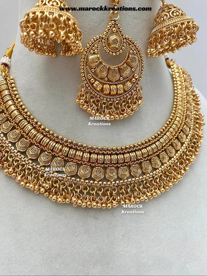 Premium Quality Gold plated necklace set comes with Passa/Jhoomer