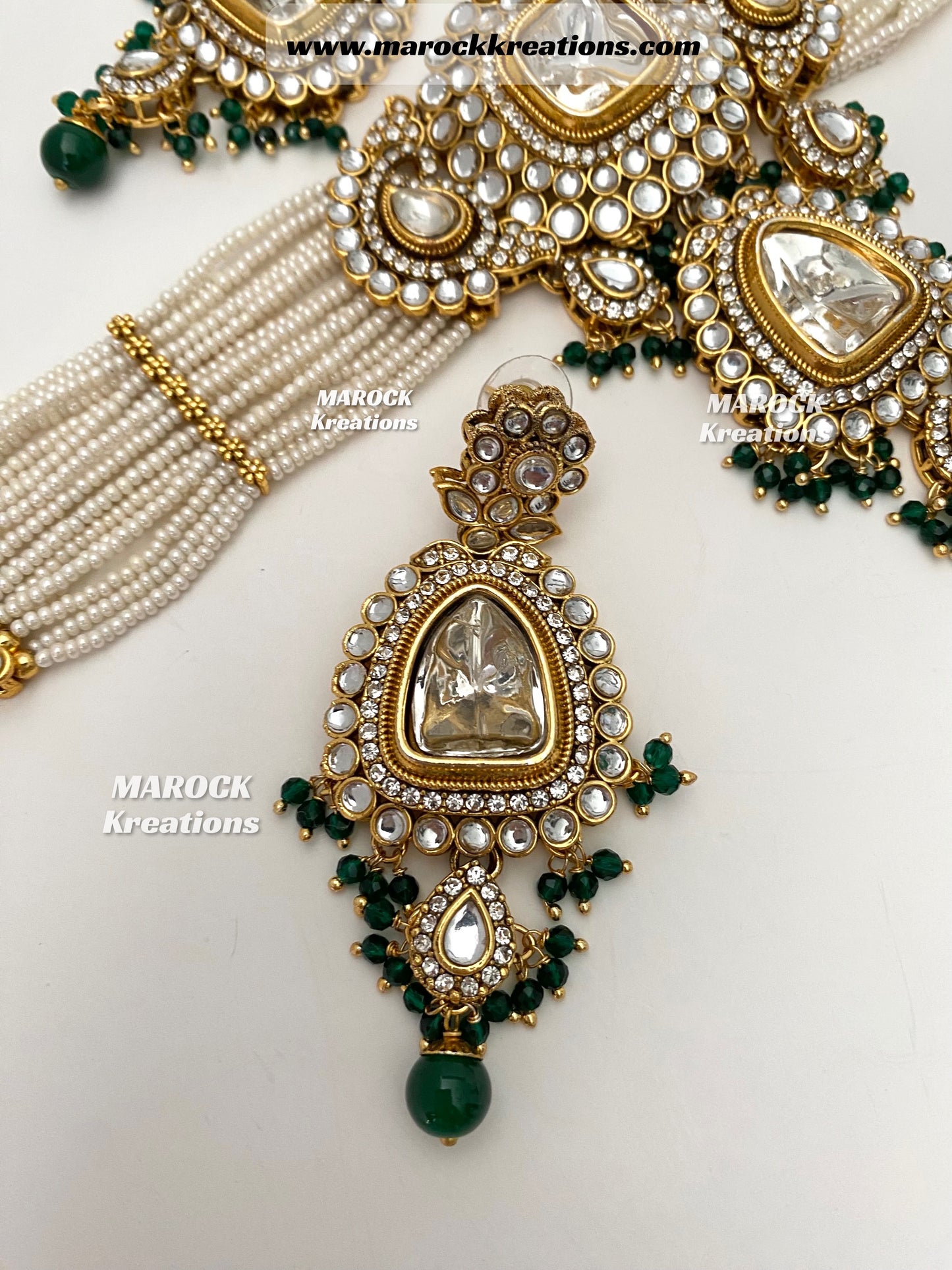 Aarzoo Kundan Statement Choker set