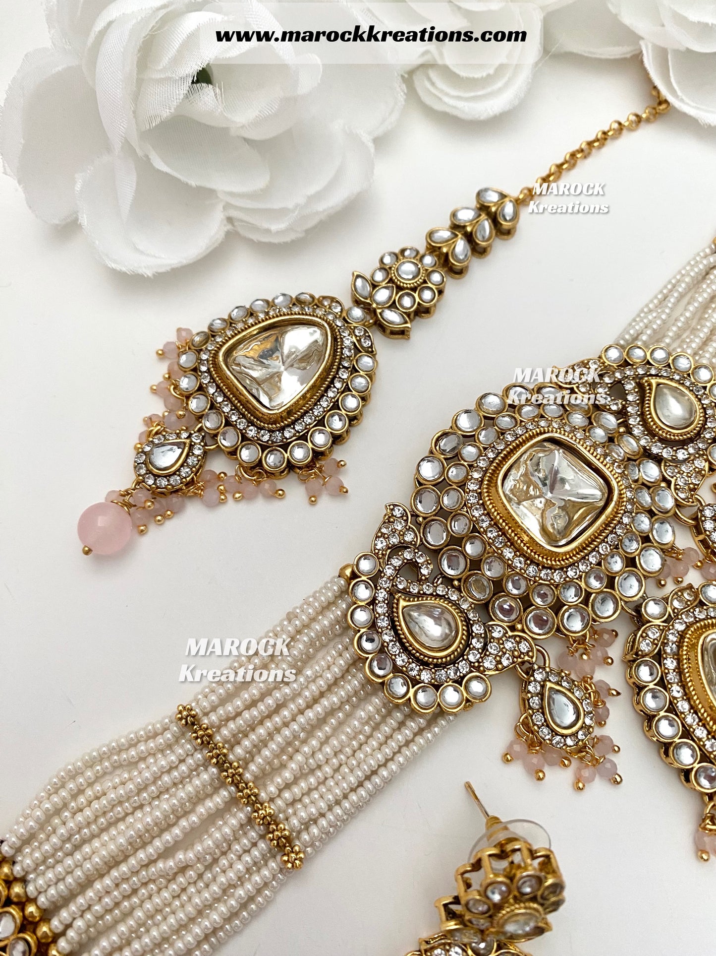 Aarzoo Kundan Statement Choker set