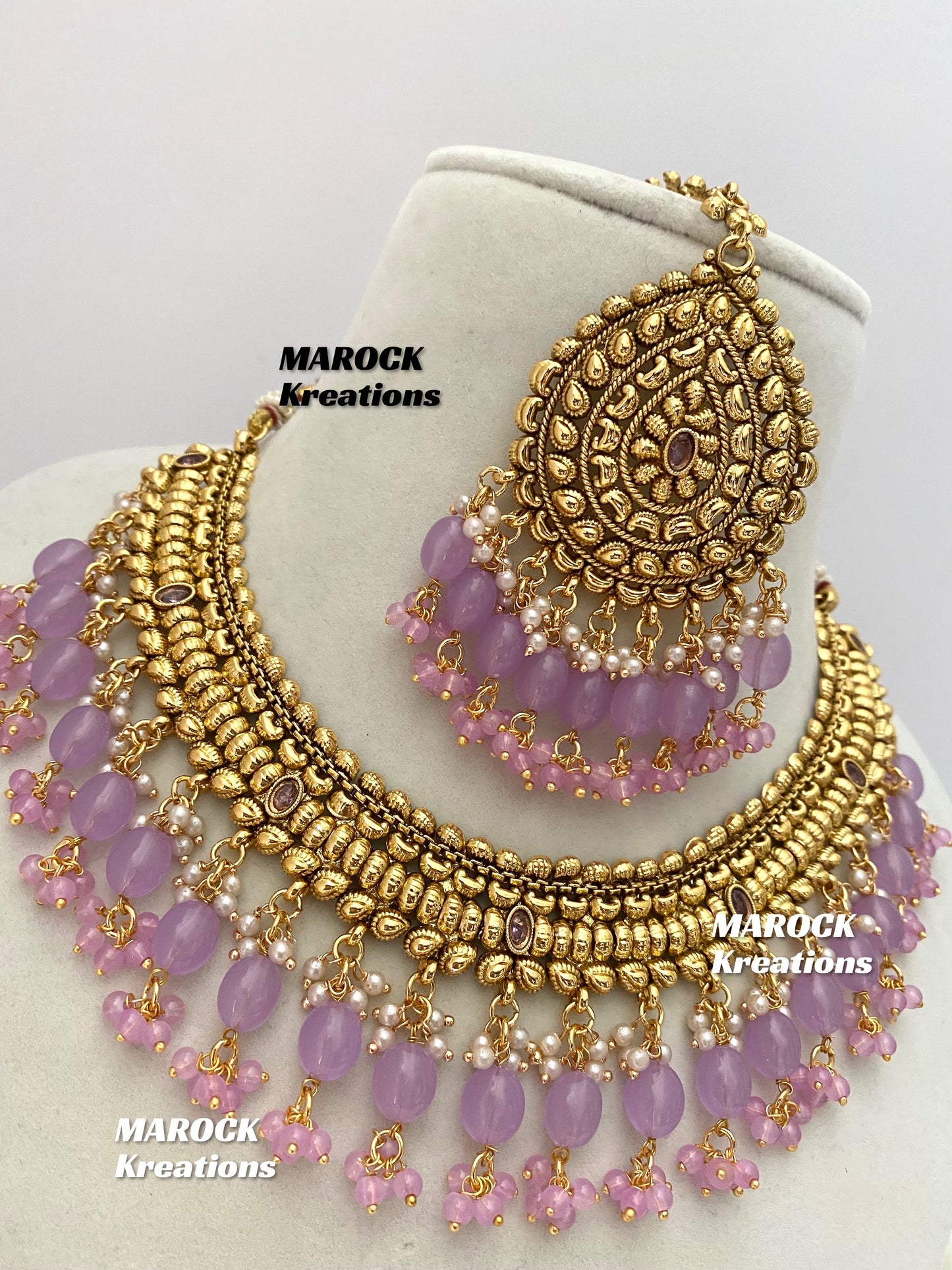 Trendy Gold plated traditional necklace sets/Elegant gold look necklace sets.