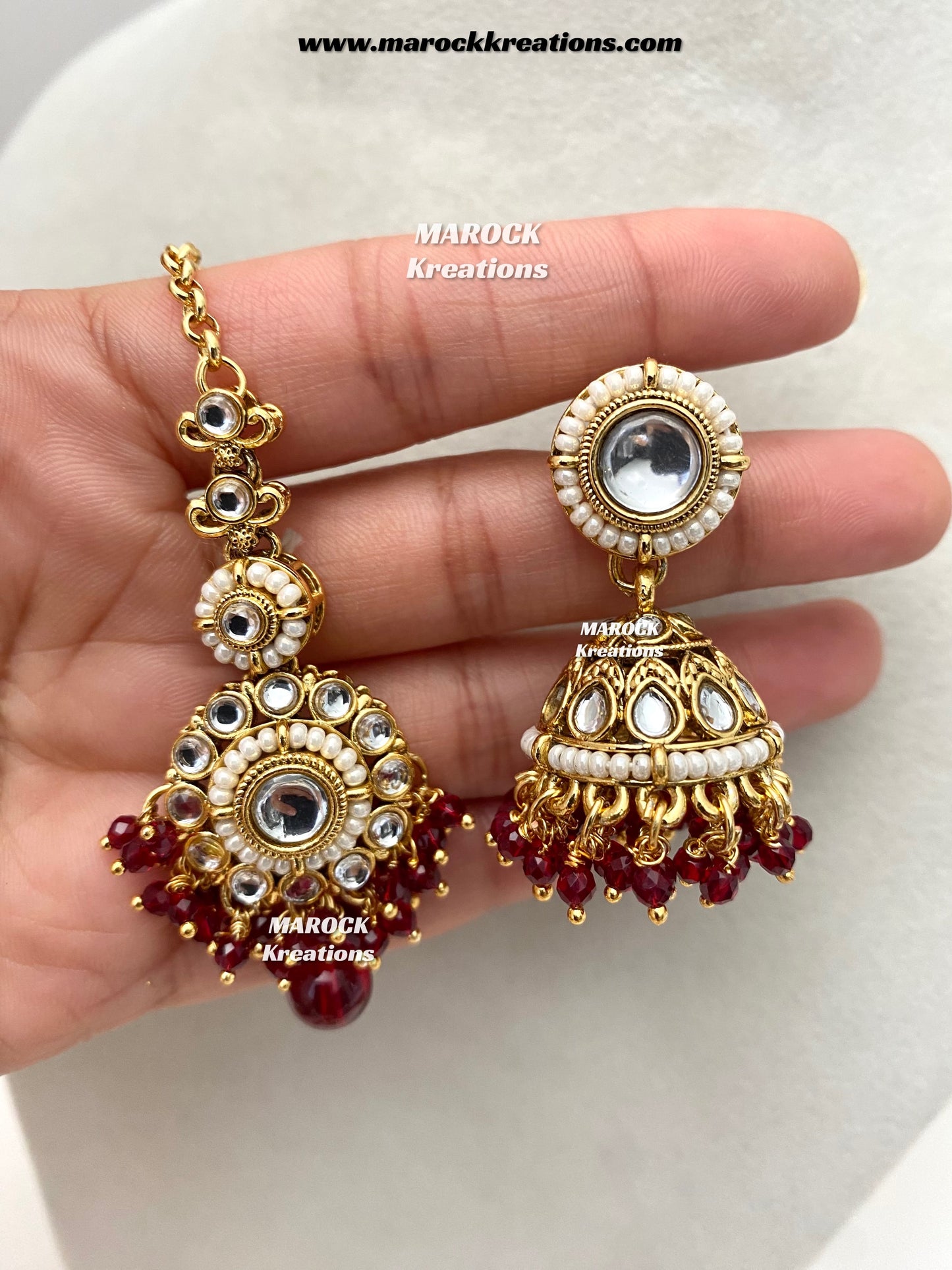 Akshi Premium Quality Kundan Single line Necklace set