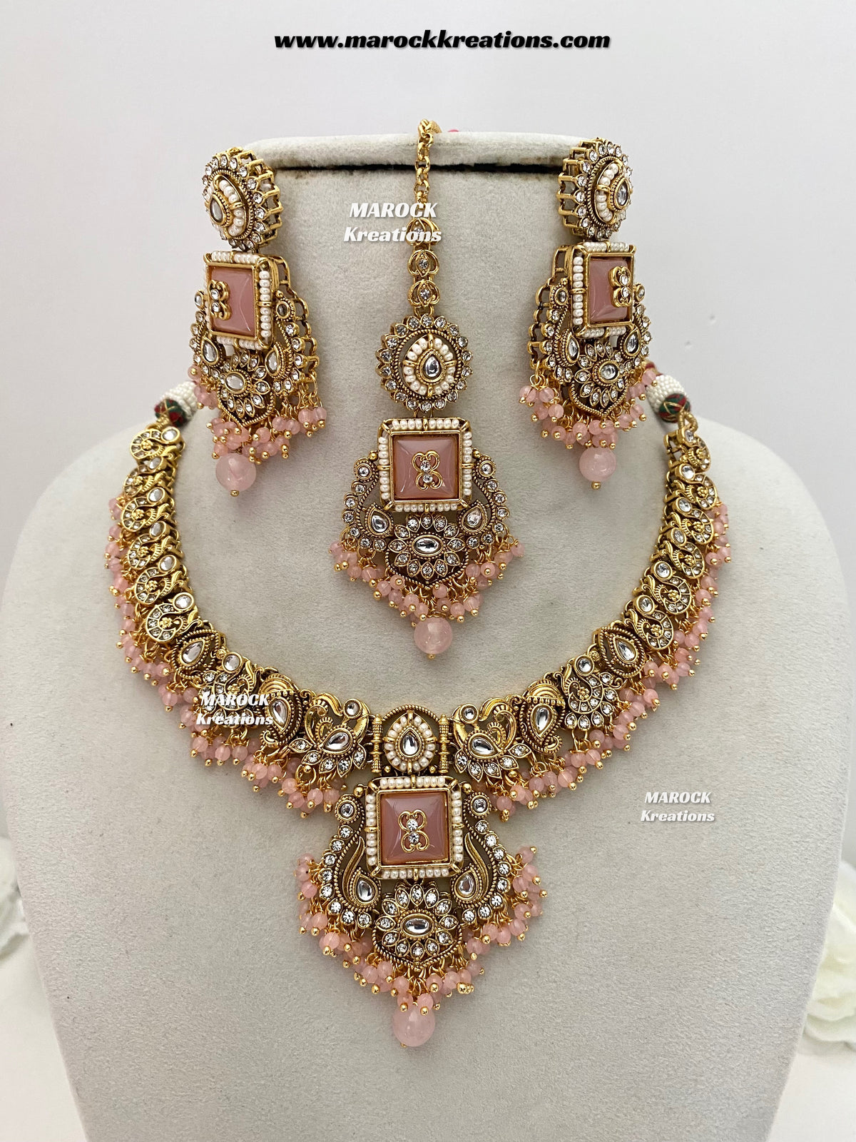 Nidhi Premium Quality Kundan Statement necklace set
