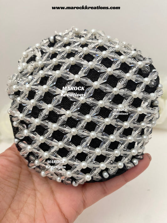 Pearls bun cover