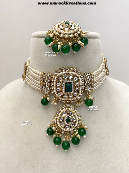 Moony Kundan Choker set