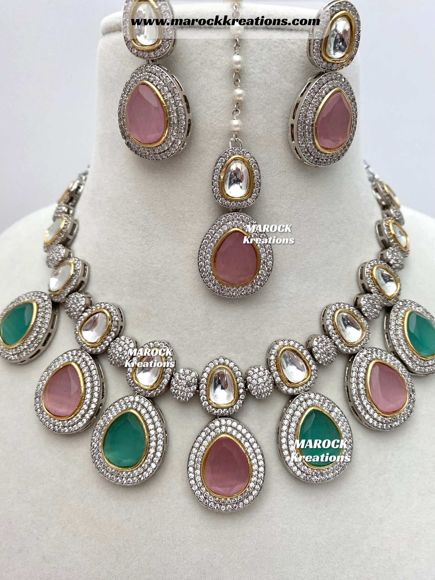 Evelyn Tyani inspired Premium Quality dual tone Kundan Necklace set