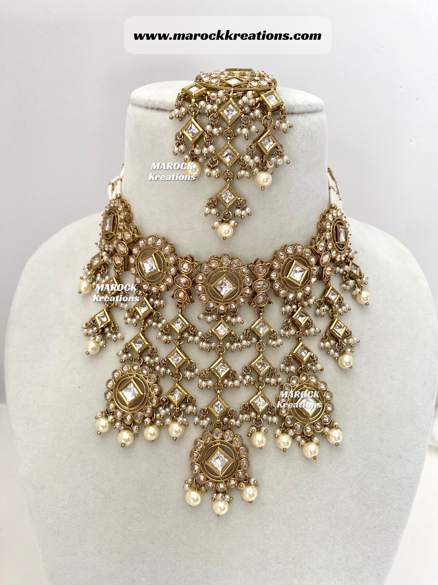 Antique Gold Kundan/Polki Statement Choker set