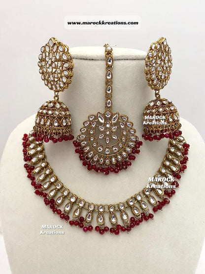 Kundan Necklace set comes with Jhumki Earrings and Tikka