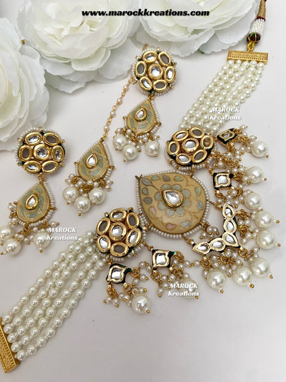 Natasha Premium Quality Kundan Meenakari Statement Choker set