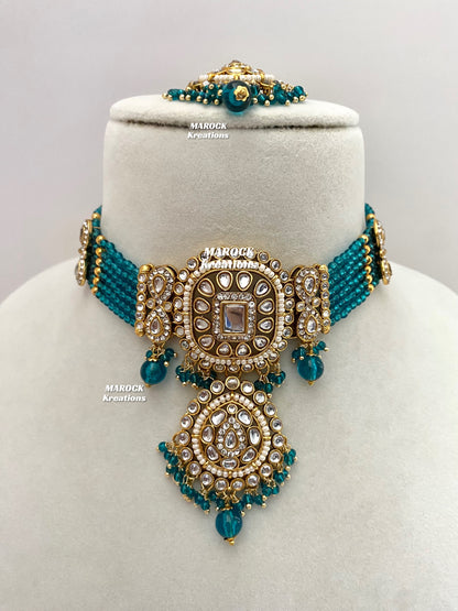 Simona Premium Quality Kundan Choker set