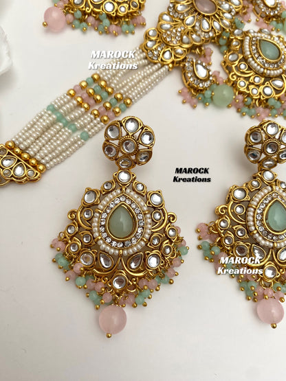 Mahima Premium Quality Kundan Choker set