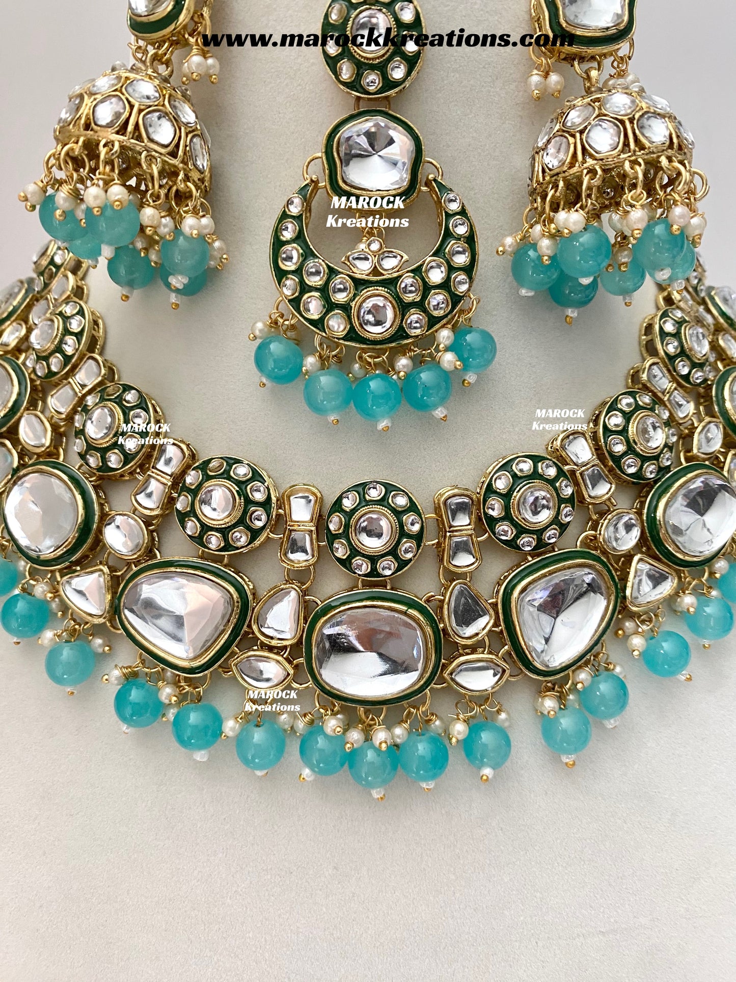 Swasti Kundan Necklace set