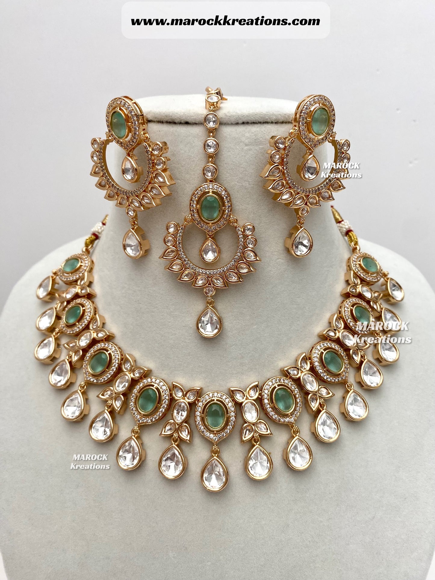 Naaz Tyani inspired Premium Quality gold plated Kundan Statement Necklace set