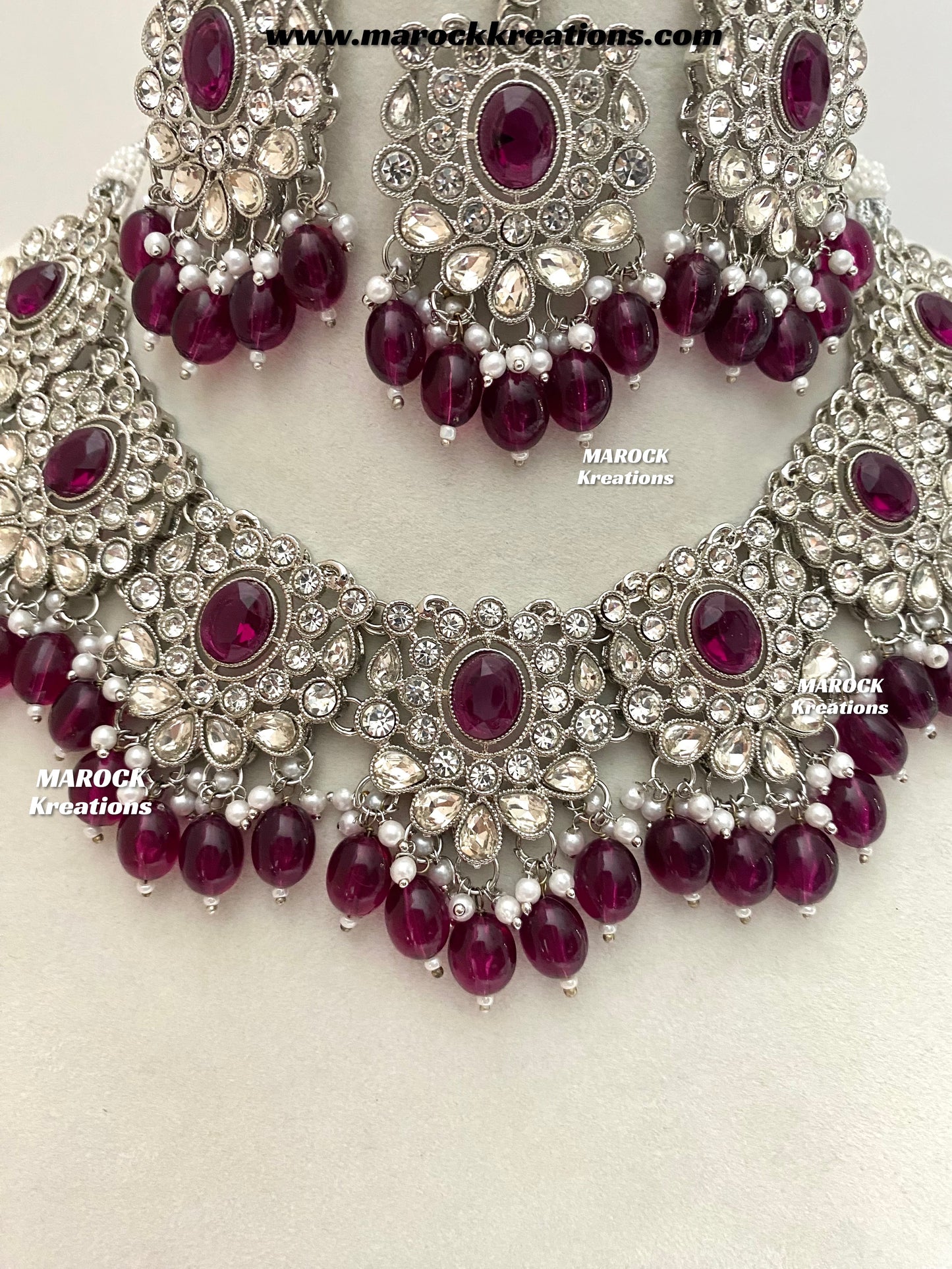 Naina Silver Stone Necklace set