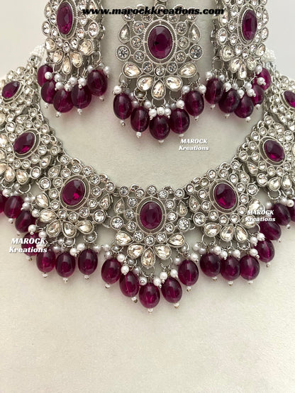 Naina Silver Stone Necklace set