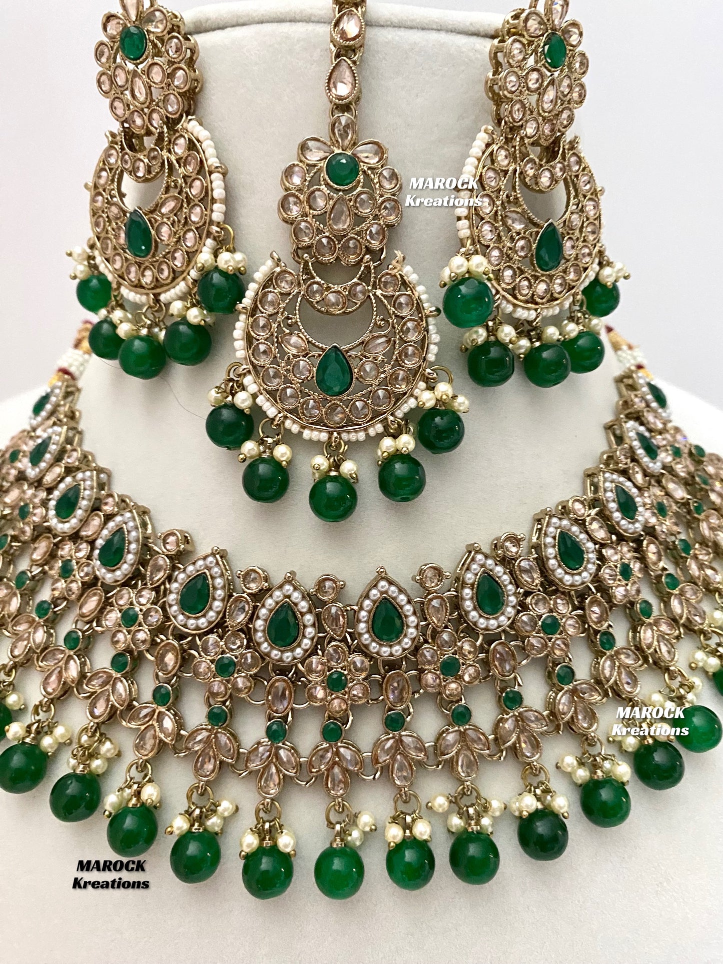 Sadhna Antique Gold Polki Necklace set