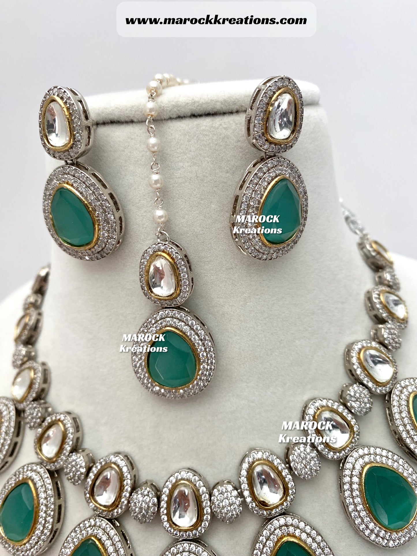 Evelyn Tyani inspired Premium Quality dual tone Kundan Necklace set