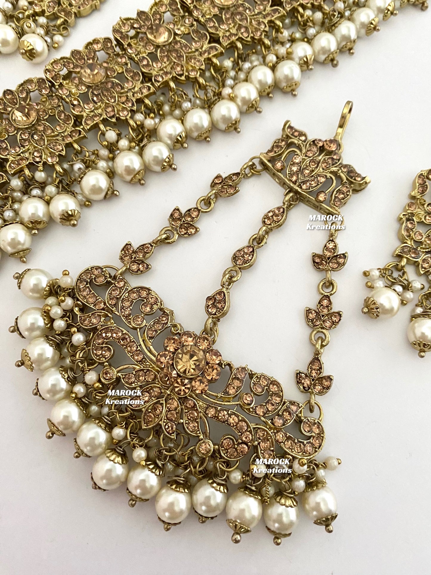 Antique Gold Pakistani Choker set