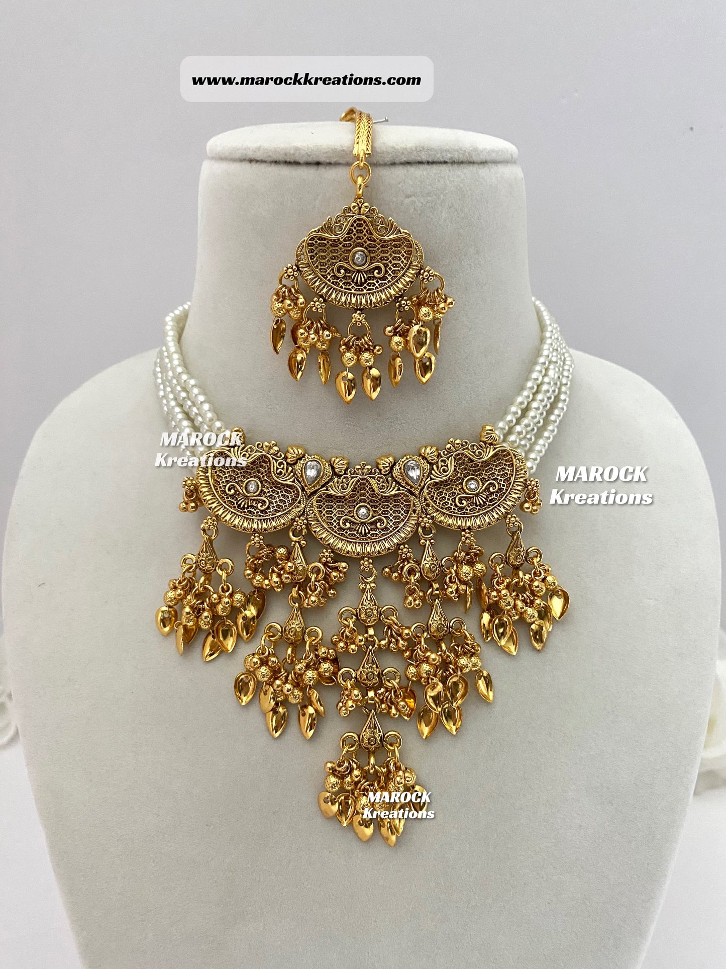 Trendy Gold plated statement choker set