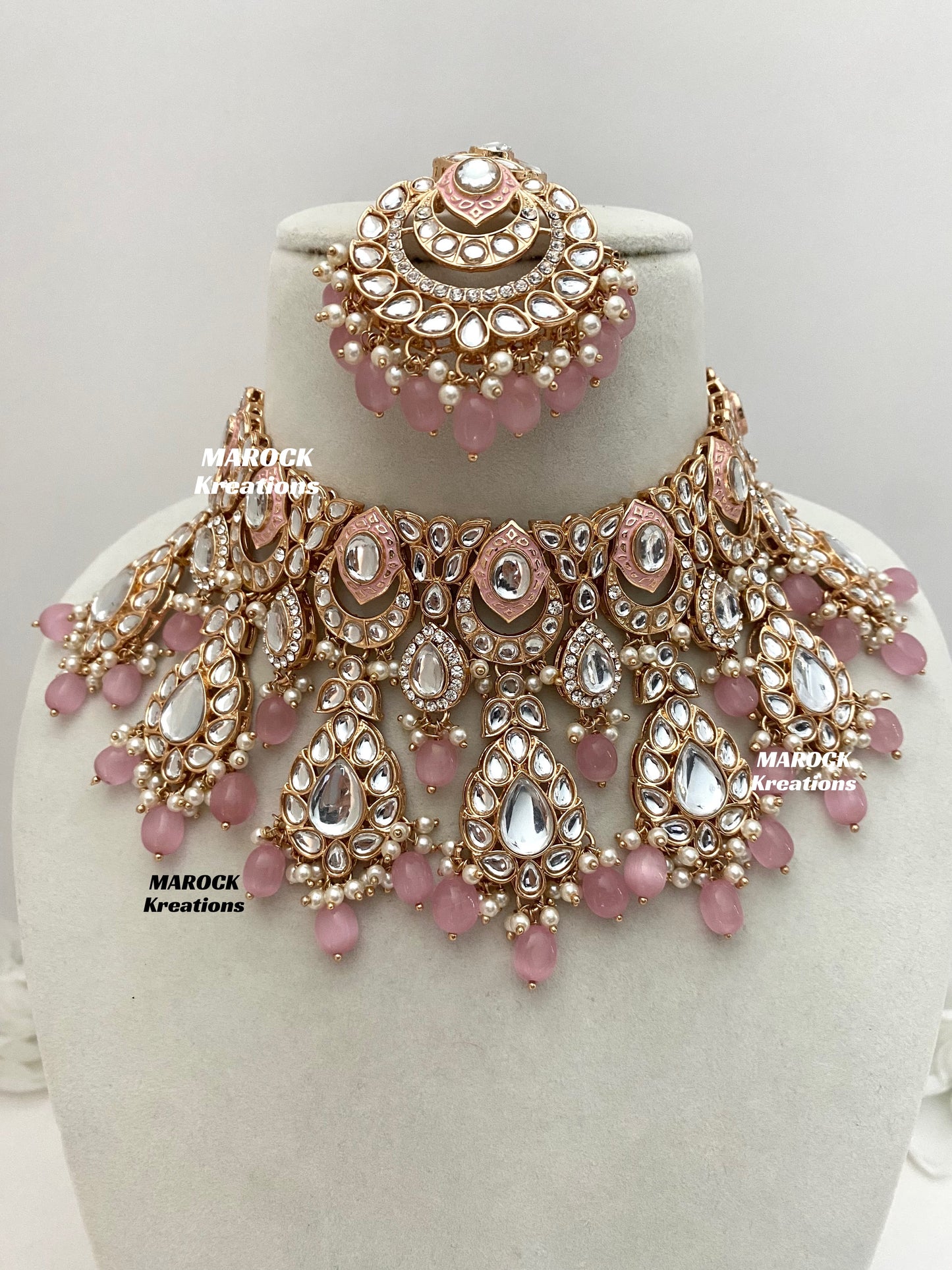 Kaniz Premium Quality Rose Gold Kundan Meenakari Choker/Necklace set